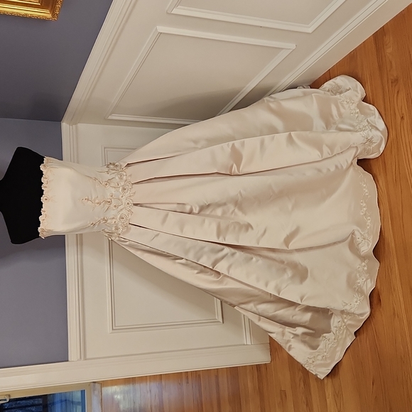 Mon Cheri Wedding Dress Size 12 - Picture 2 of 12